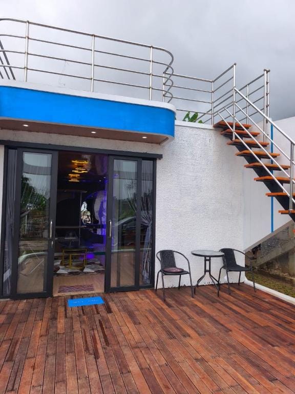 Houseboat affa grup Hotel in East Java