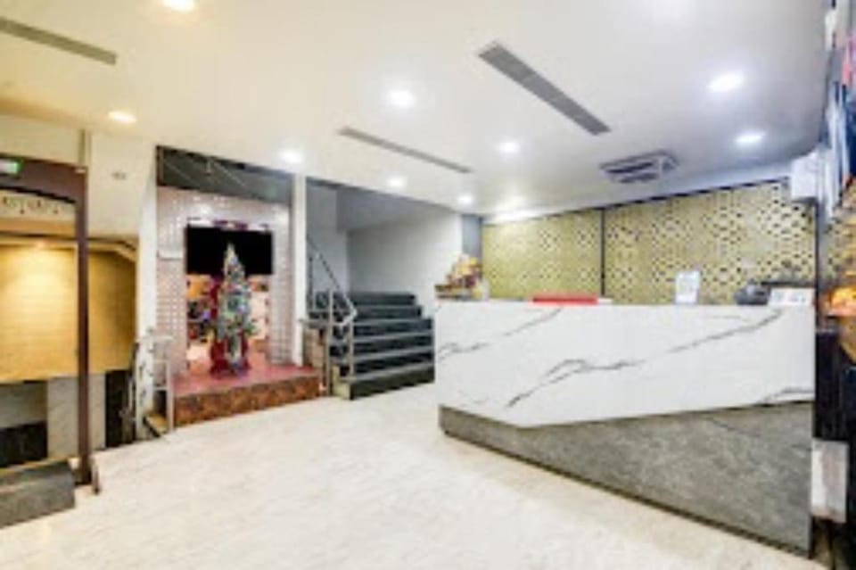 Hotel Seventh Heaven Delhi Hotel in Delhi