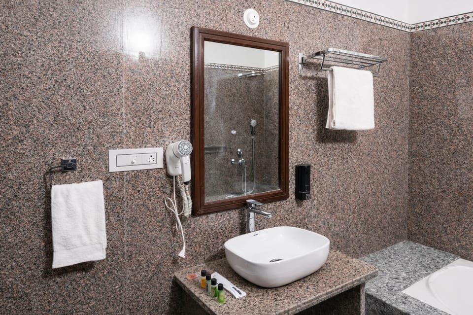 Palm Camp luxury night resort Hotel in Sindh