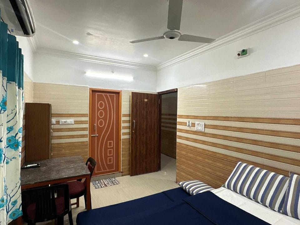 POP 84288E Sealara Villa Hotel in Tamil Nadu