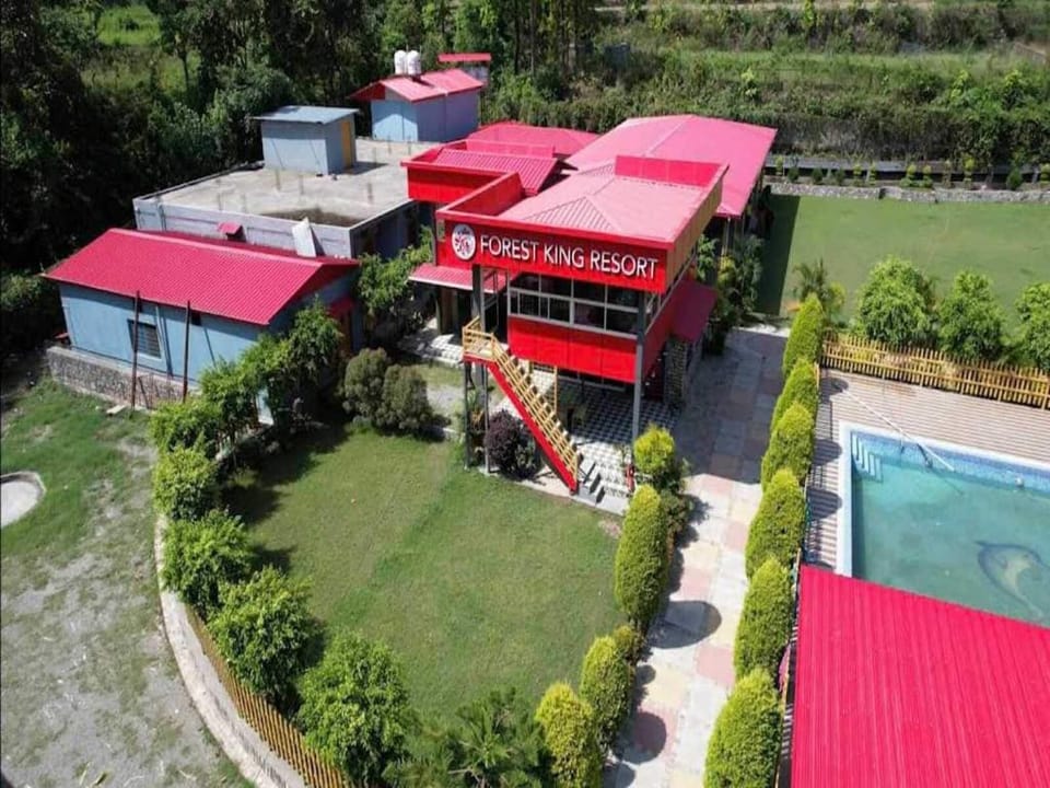 Hotel O Forest King Resort Hotel in Uttarakhand