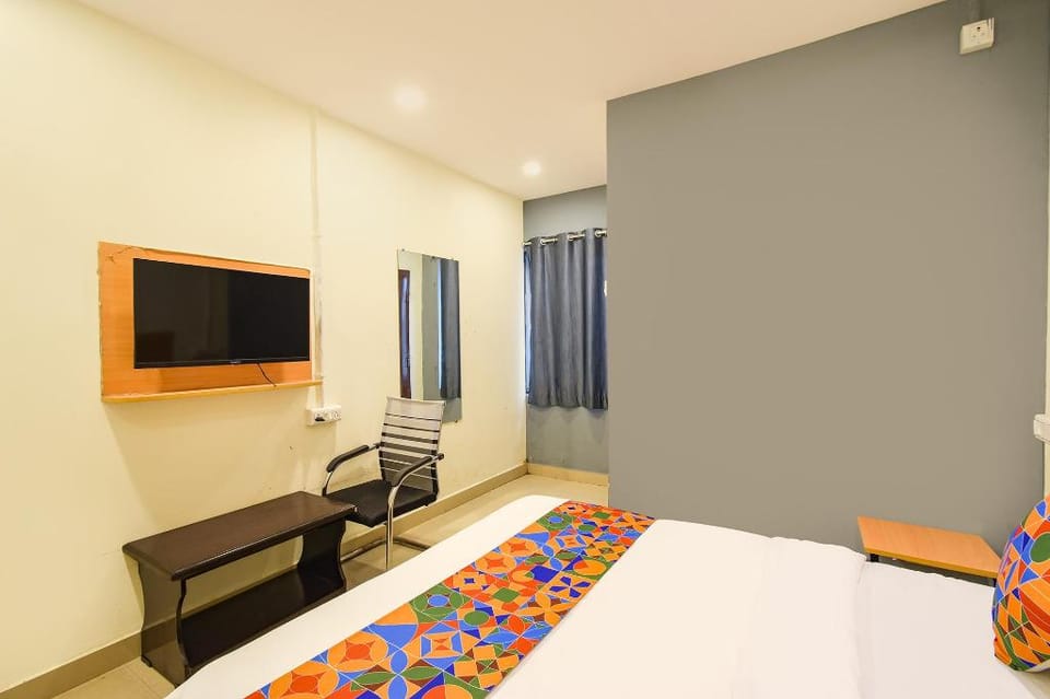 FabHotel Vedhanshi Hotel in Hyderabad