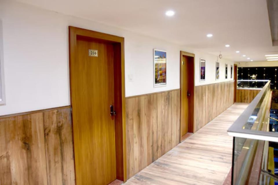 Hotel Prince Residency Jamnagar Gujarat Hotel in Gujarat