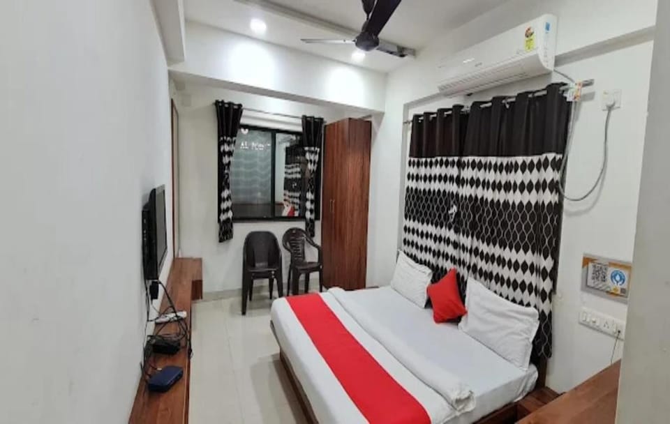 Sumukh Hotel Jamnagar Gujarat Hotel in Gujarat