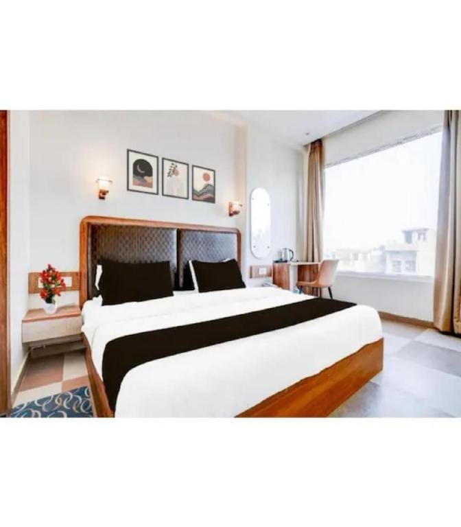 Hotel La Maison & Banquet Lucknow Uttar Pradesh Hotel in Lucknow