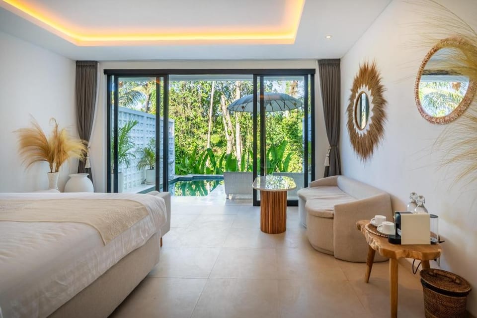 Edvin Marton Romantic 1BR Private Pool Villas Hotel in Abiansemal