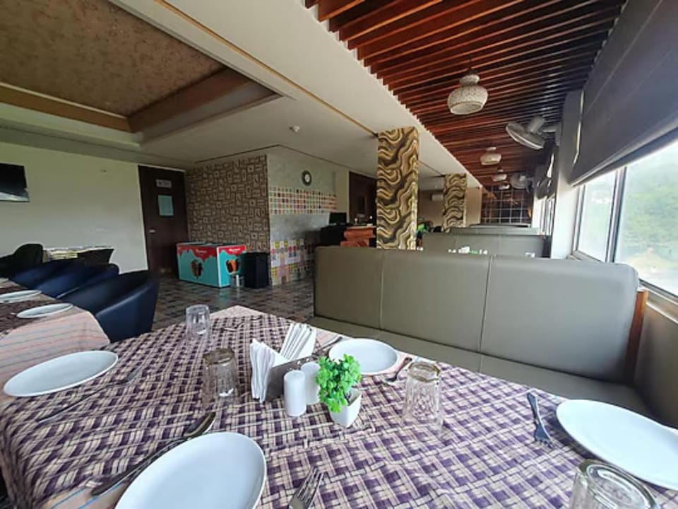 Hotel Chanakya Udhampur Jammu and Kashmir Hotel in India