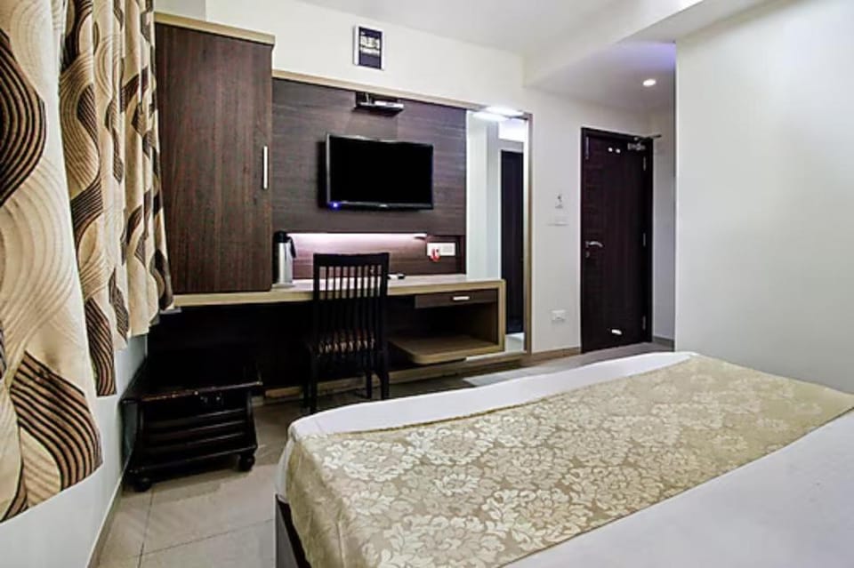 Hotel Kirti Jamnagar Gujarat Hotel in Gujarat