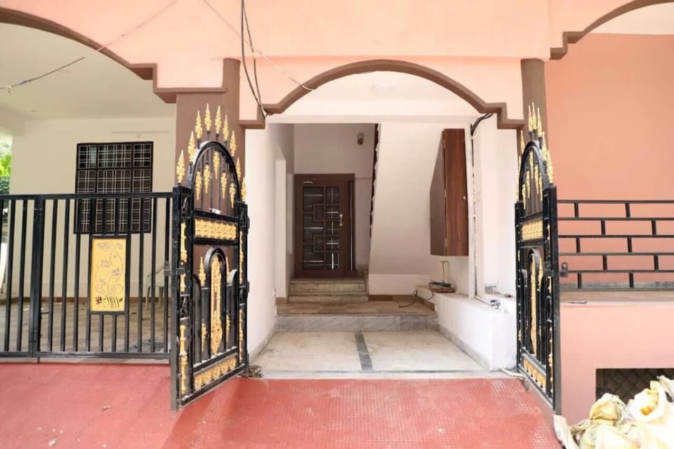 Goroomgo Relax Homestay Udaipur Hotel in Udaipur
