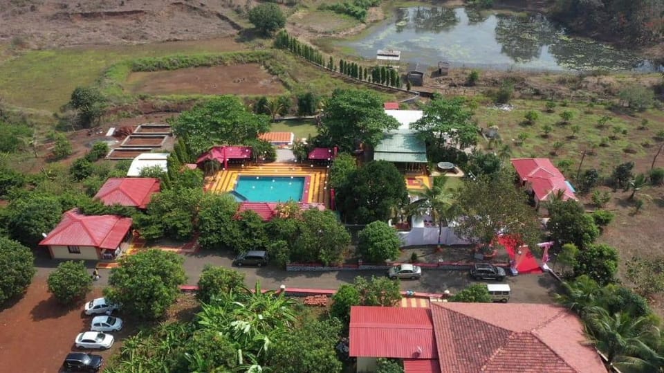 Nakshatra Farm Hotel in Maharashtra