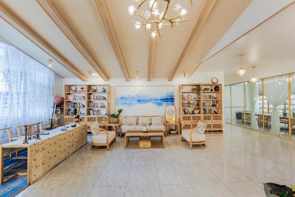 Fengyin Tianjiao Hotel-Dujiangyan Scenic Area Nanqiao Panda Valley Branch Hotel in Chengdu