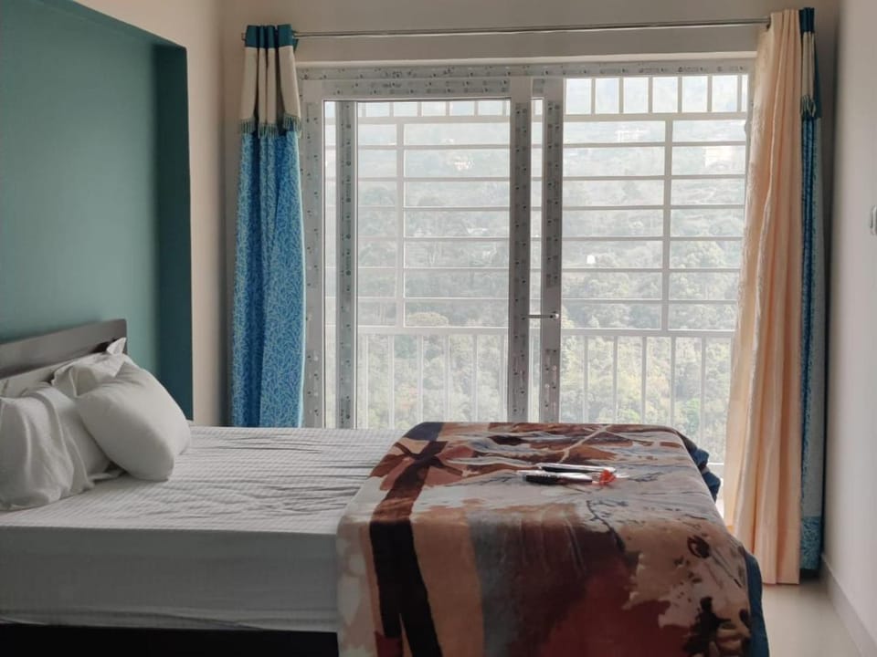 Cloudline Terrace Homestays Bed and Breakfast in Kodaikanal
