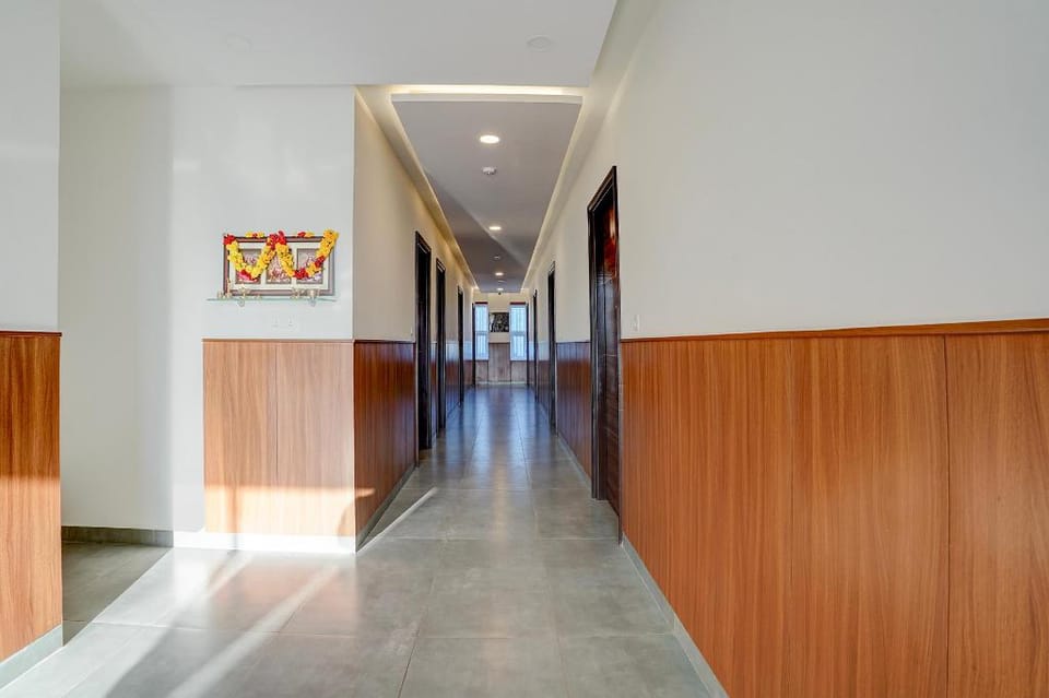 FabHotel Golden Stay I Hotel in Bengaluru