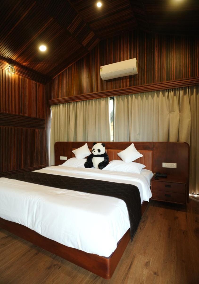 Wood Panda Resort Hotel in Kerala