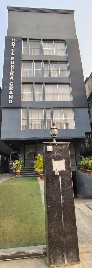 HOTEL EUREKA GRAND Apartment in Bangladesh