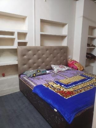 Somit Warm Welcomes Apartment in Varanasi