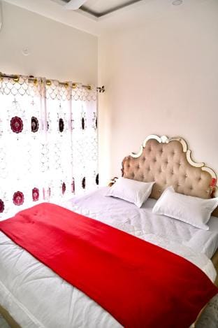 Regalia Heights  Apartment in Bengaluru