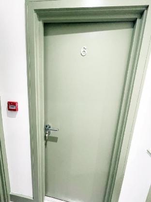 Quiet Double Room | Ideal for Long Stays | Harrow Vacation rental in Pinner