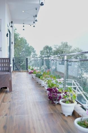 The Ramshila Villa with Heated Pool - Floor B Villa in Uttarakhand