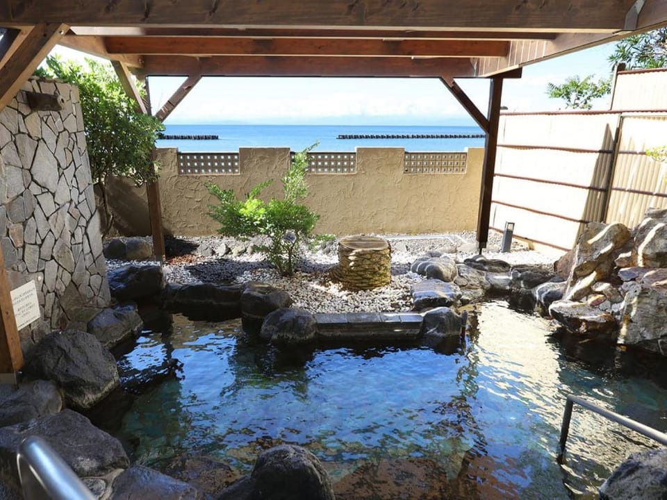 Ooedo Onsen Monogatari Wanwan Resort Nishiizu Hotel in Shizuoka Prefecture
