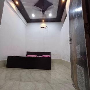 Chaudhary Home Stay Vacation rental in Uttar Pradesh