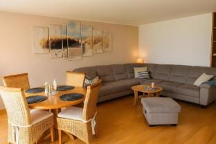 Charming 2-Bedroom Apartment in Otterndorf with Garden Views Apartment in Otterndorf