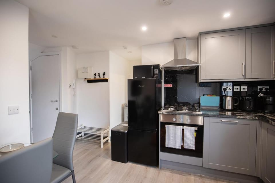 Cozy 2 Bed Flat in Town Centre Apartment in Royal Tunbridge Wells
