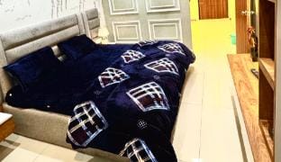 Metro Comfort Studio | Sky5 Homestays Apartment in Punjab, India