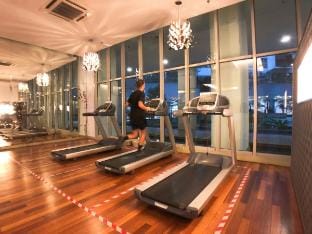 72 KL City Bali Style Studio KLCCView InfinityPool Vacation rental in Federal Territory of Kuala Lumpur