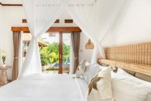 MoonLagoon Retreat Villa Canggu Bali Villa in North Kuta