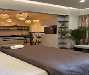 Boho: Studio- AC, WiFi, Smart Tv,Balcony Vacation rental in Pune