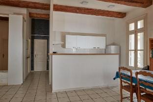 Downtown Apartment 8 guests Beach and sea AC Vacation rental in Occitanie