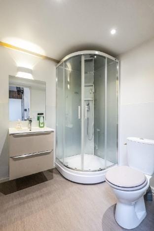 Elegant Duplex - Parking/Wi-Fi, Spa & Hiking Vacation rental in Auvergne-Rhône-Alpes