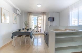 Moncofa Apartment for 8 A/C - Pool Access Seaside Vacation rental in Valencian Community