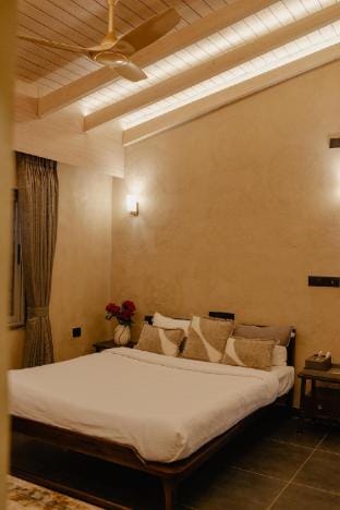 The Cabana 2BHK Villa | Private Pool | Lakeview Vacation rental in Maharashtra
