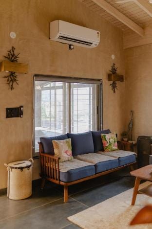 The Cabana 2BHK Villa | Private Pool | Lakeview Vacation rental in Maharashtra