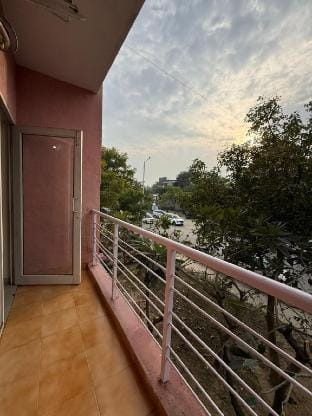 Punya-Chhaya Homestay | Near Iskcon & Prem Mandir Apartment in Uttar Pradesh