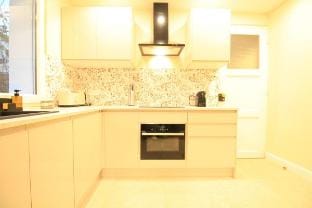New Luxury • RERB 10 min Paris•Free Street Parking Vacation rental in Île-de-France