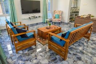 Villa De Aqua ECR - beach villa up to 24 pax Vacation rental in Tamil Nadu