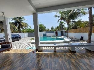 Villa De Aqua ECR - Villa1 Cascade Pool Villa in Tamil Nadu