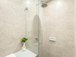 Enjoy Living Studio Saffron Noble By Travelio Apartment in West Java