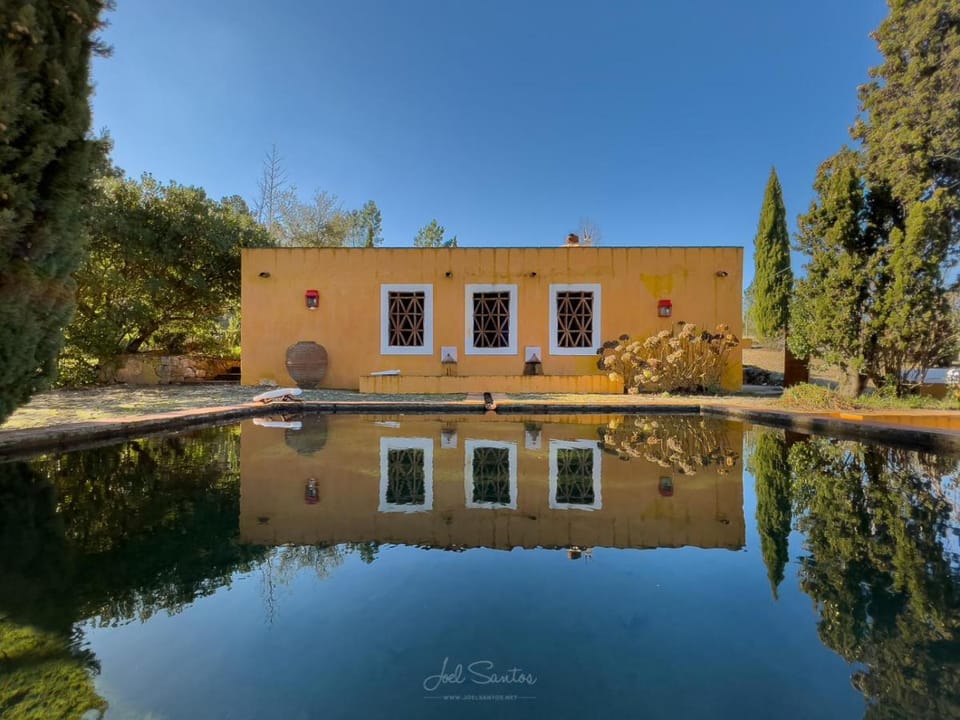 Quinta do Barrieiro - Art Selection by Maria Leal da Costa Country House in Extremadura, Spain