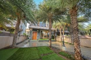 Golden Sapphire Premium 5BHK Villa in Lonavala Vacation rental in Lonavla