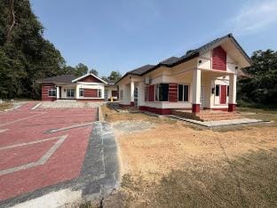 Heza Twin 1&2 - Karaoke, Pool & BBQ Vacation rental in Port Dickson