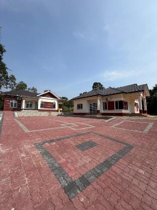 Heza Twin 1&2 - Karaoke, Pool & BBQ Vacation rental in Port Dickson