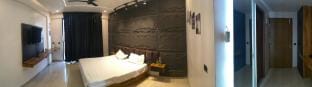TIMELESS TULIP STAY Apartment in Lucknow