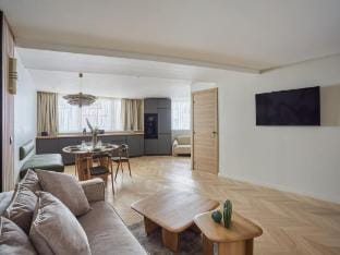 Spacious AC flat Luxembourg St Germain des pres Apartment in Paris