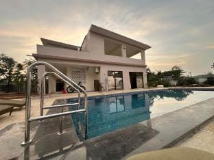 Moksha Farms  Villa in Maharashtra