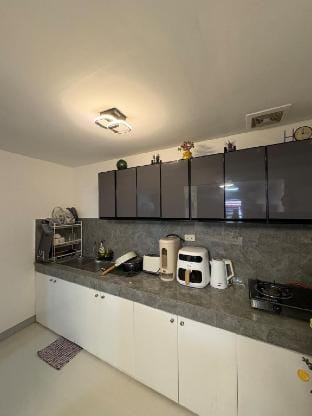 Entire House - Reduta's Residences Vacation rental in Angeles