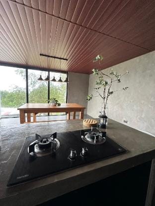 The Ridge Foundry Vacation rental in Antipolo